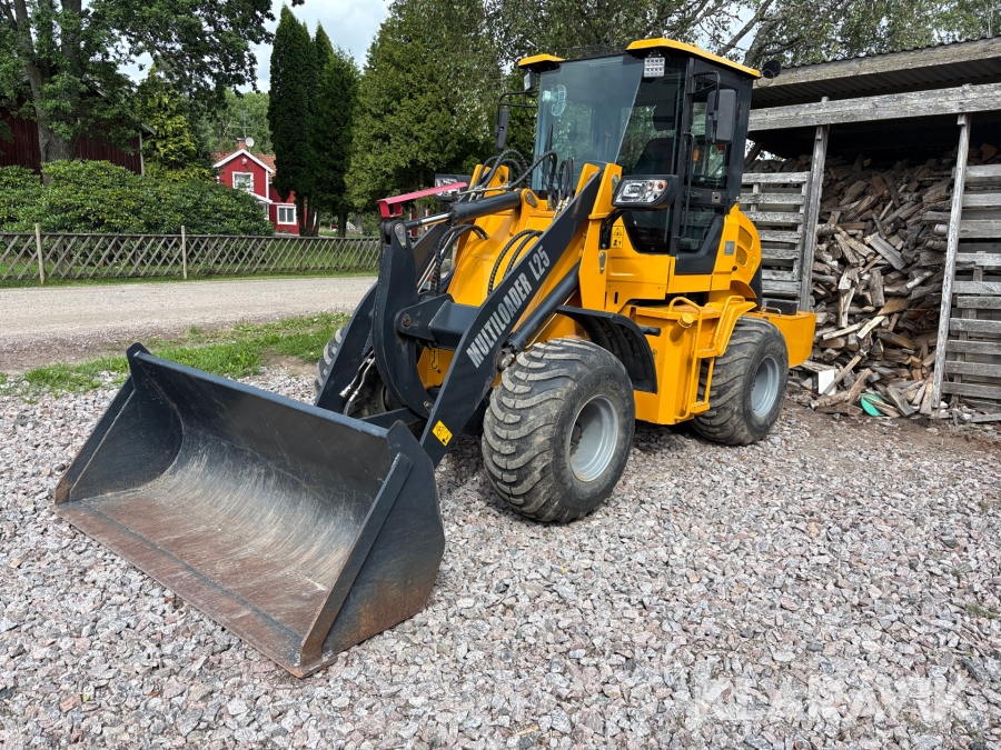 Hjullastare Multiloader L25