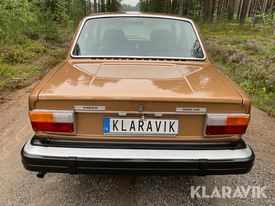 Veteranbil Volvo 142 GL 1974