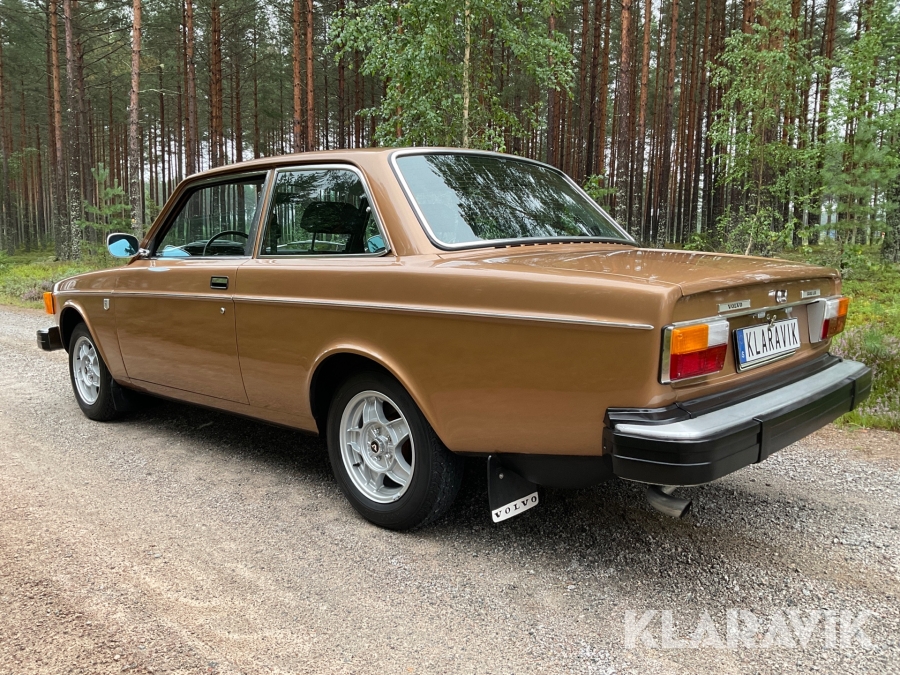Veteranbil Volvo 142 GL 1974