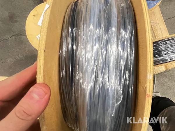 Parti med kabel Tri-rated Switchgear wire 100m, 16mm^2 - U.L. Style 1283 - BLACK