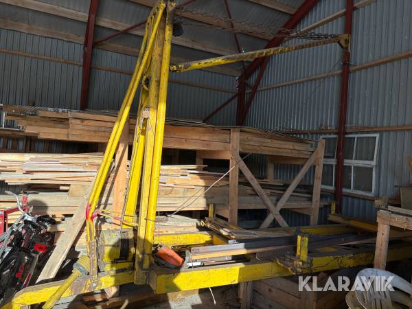 Timmervagn med kran