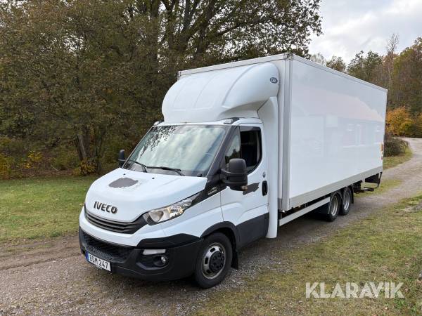 Lätt lastbil Iveco Daily 35-180 med släp