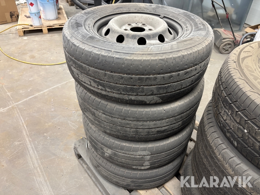 Däck 225/70R15 Ducato Nokian Hakka C2 4st