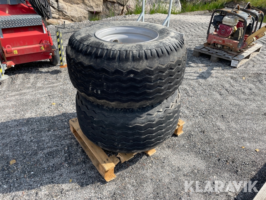 Entreprenadhjul 400/60-15,5 2st