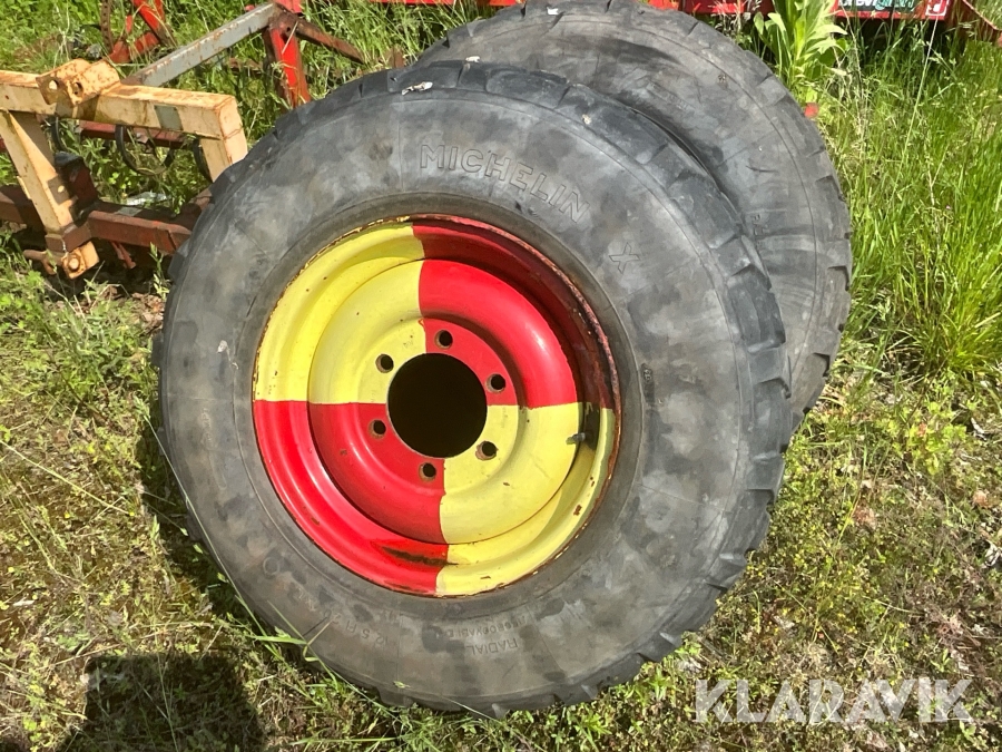 Lastbilshjul Michelin 12,5 R25 1st + 1st däck