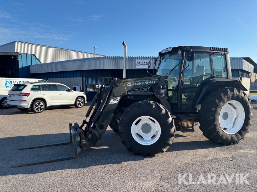 Traktor Valtra Valmet 6400 med frontlastare