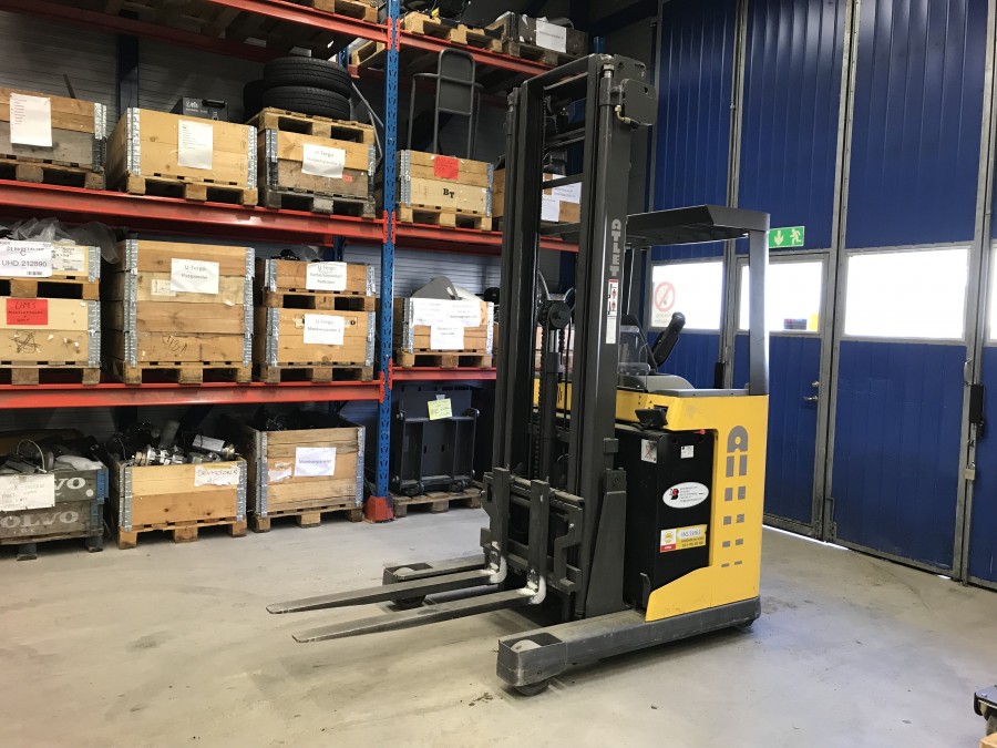 Skjutstativtruck Atlet UNS 140