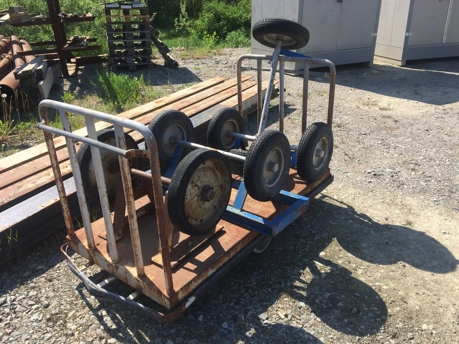 Vagn lastad med hjulpar