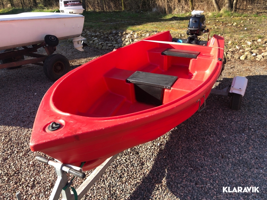 Båt Pioner 10 med trailer  