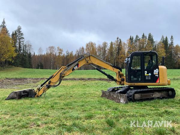 Grävmaskin CAT 308E CR med flera redskap