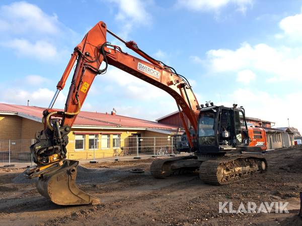 Grävmaskin Hitachi ZX 250 LC-6