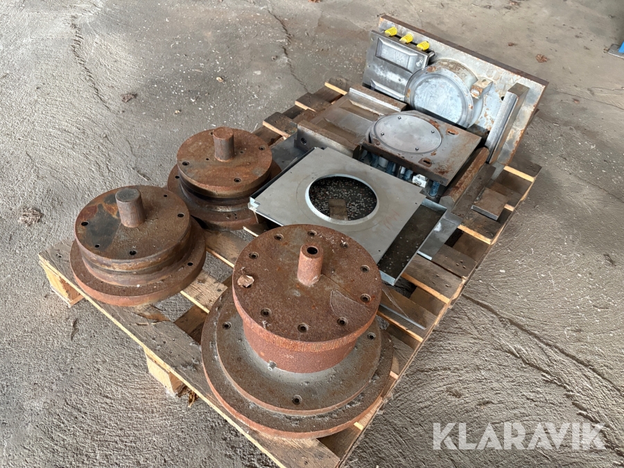 Pressverktyg till ventilationshuvar