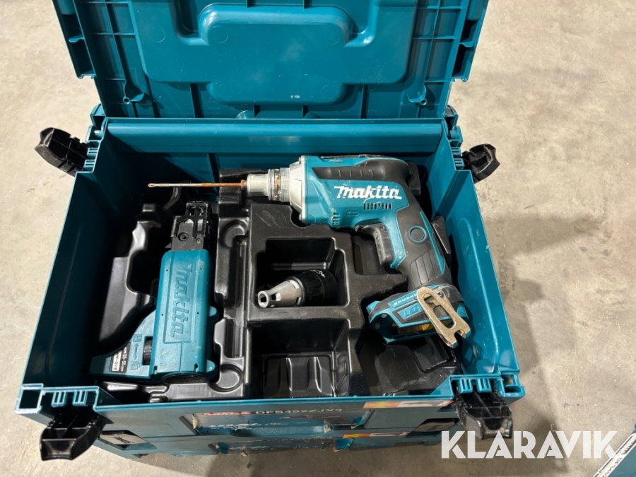 Gipsautomat Makita DFS452