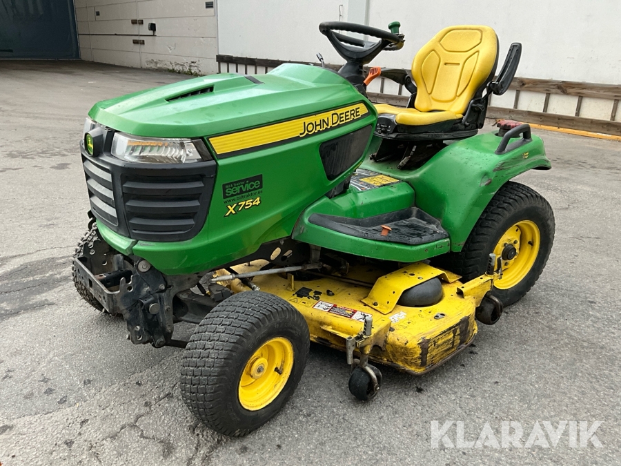 Åkgräsklippare John Deere X754