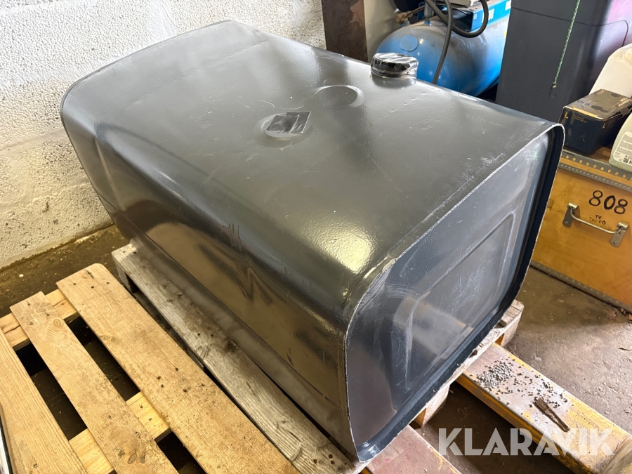 Bränsletank Man TGX 26.500 6x2-4 BL Lastbil