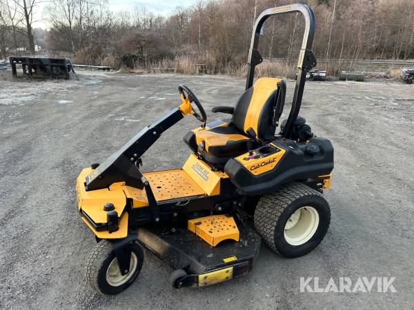 Åkgräsklippare Cub Cadet Cero turn