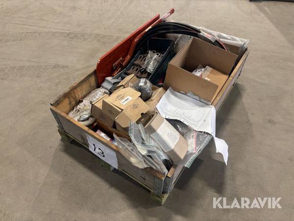 Diverse reservdelar Kuhn