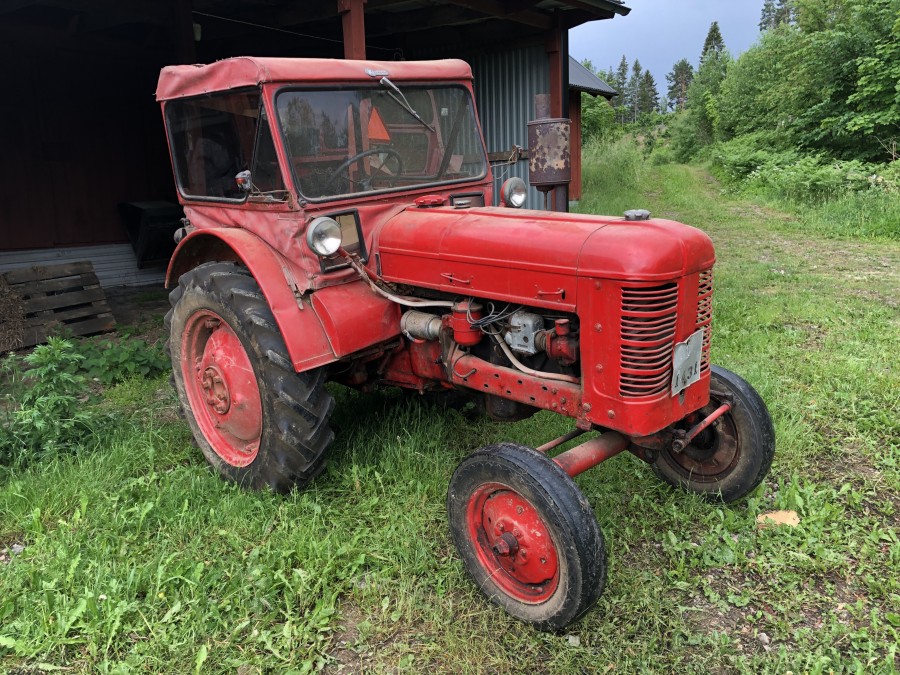 Traktor Volvo BM T21