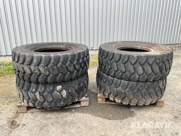 Entreprenaddäck Goodyear Unisteel RT-3B 17.5R25 4 st