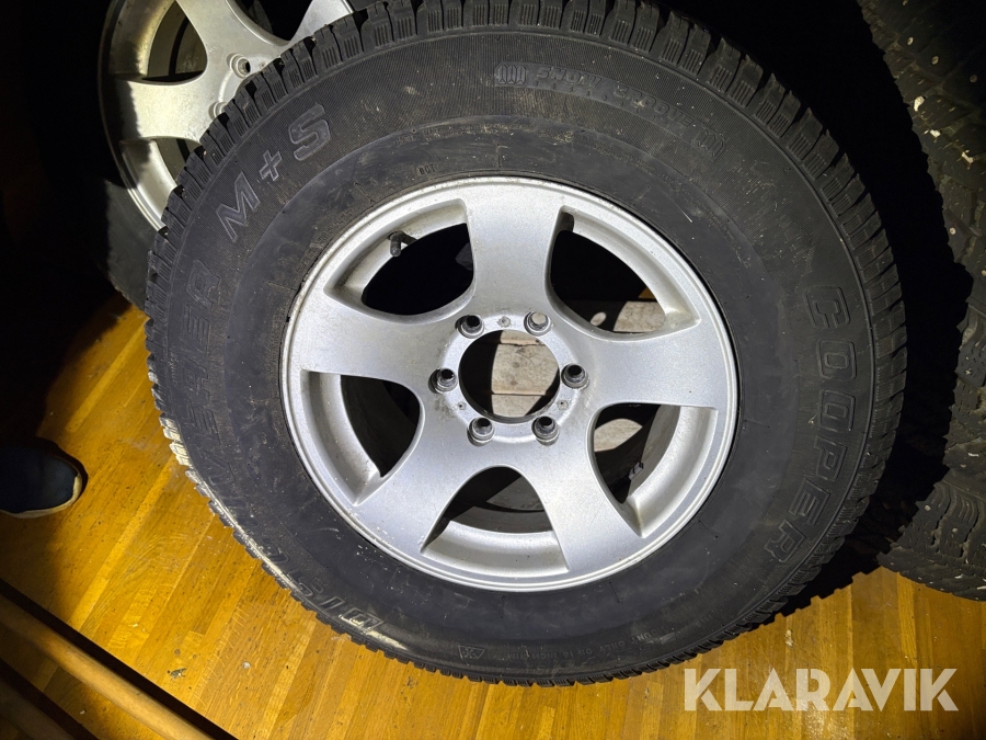 Däck Cooper 255/70R16 4st