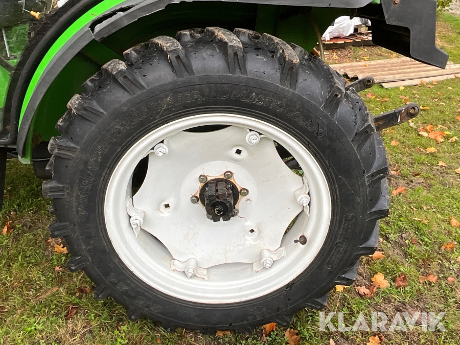 Traktor Foton Europard 254 4WD med lastare + redskap