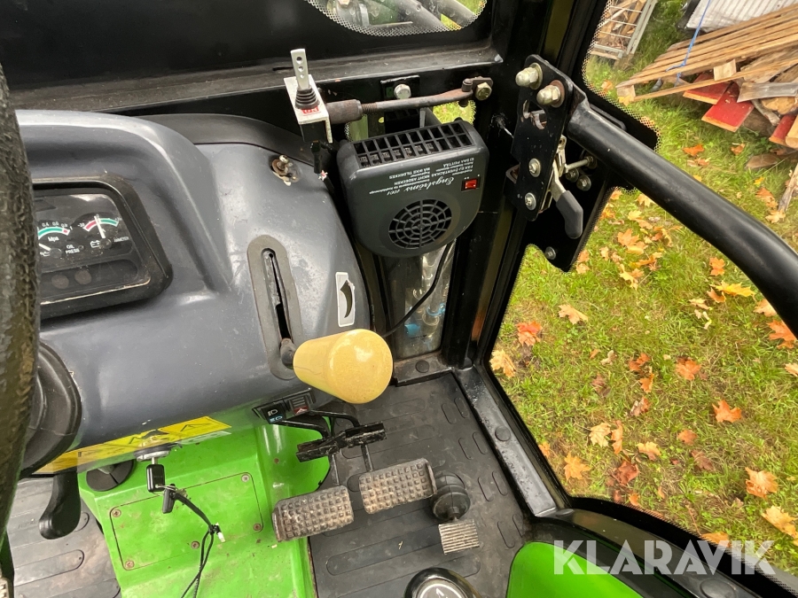 Traktor Foton Europard 254 4WD med lastare + redskap
