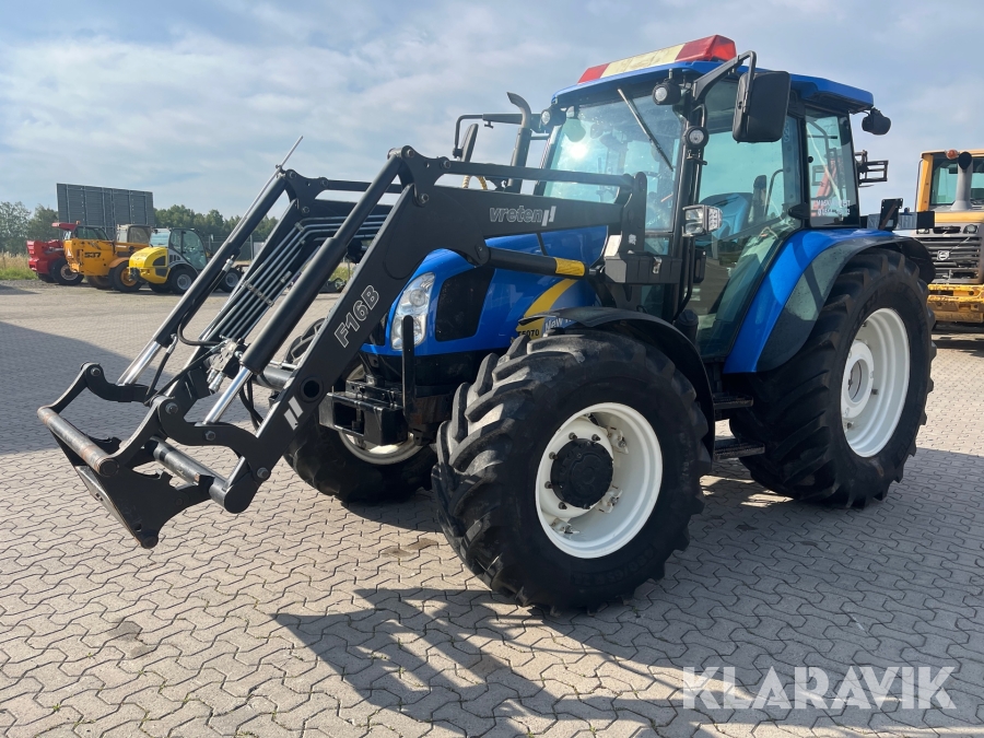 Traktor med lastare New Holland T5070