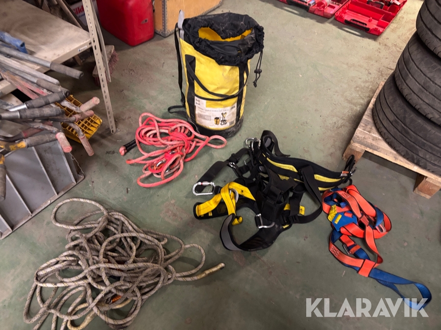 Säkerhetssele med tillbehör Petzl