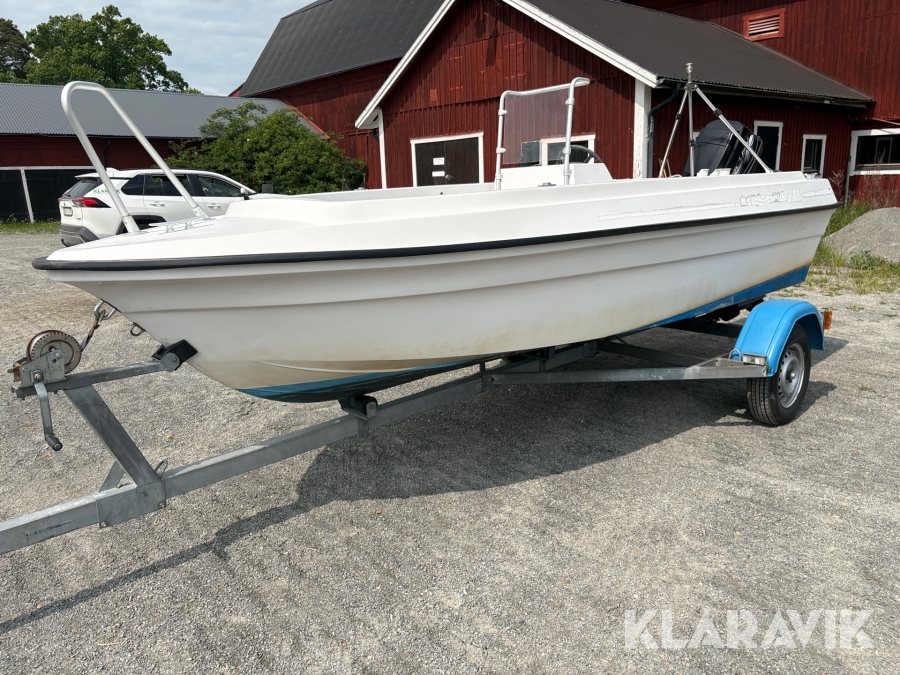 Motorbåt Bella 470R