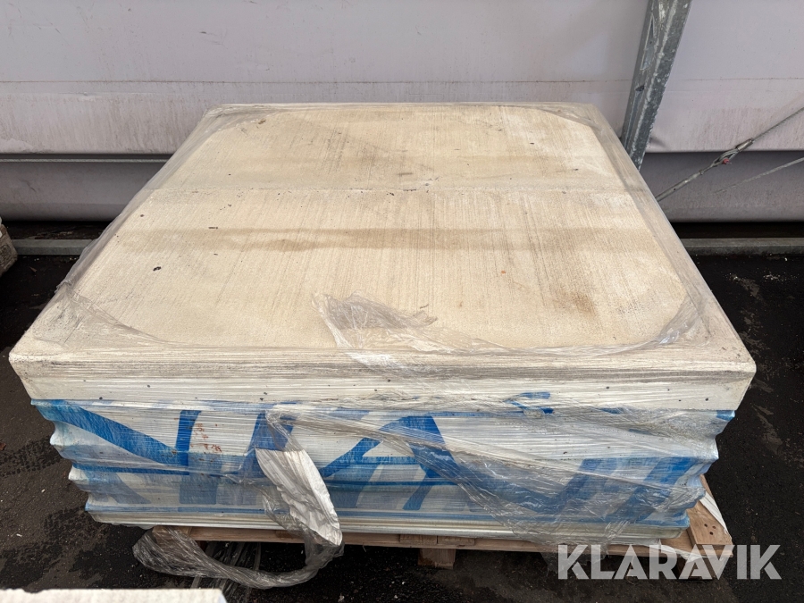 I-element Finja S100 Sockel borstat 1200x600 10st