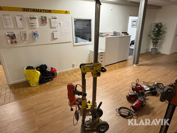 Kärnborrstativ med motor och tillbehör