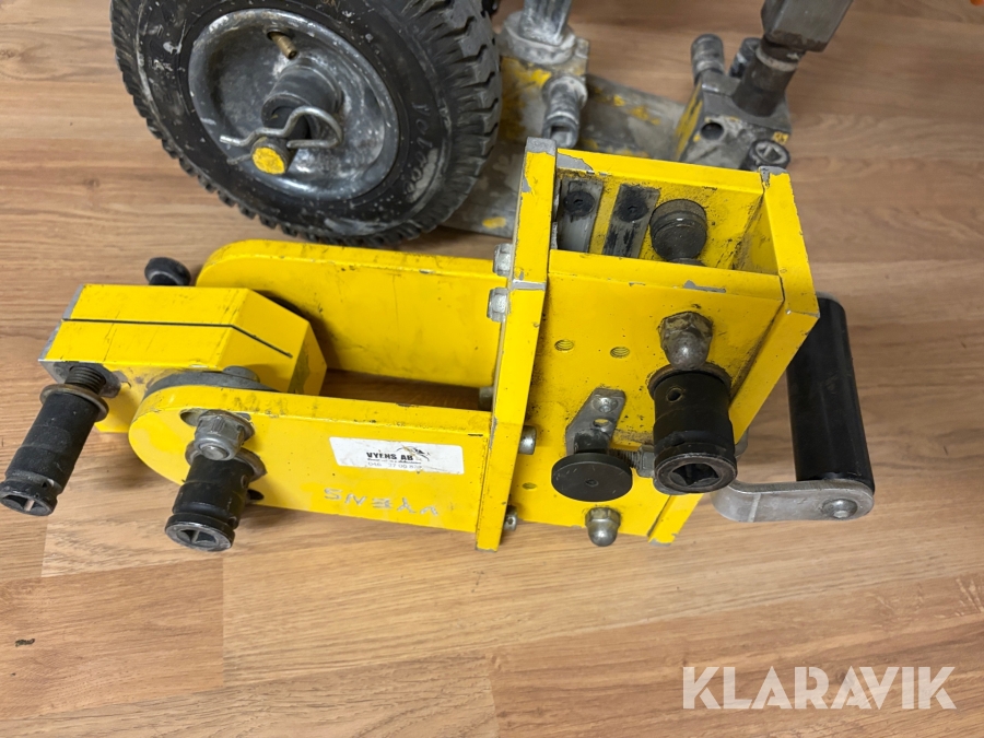 Kärnborrstativ med motor och tillbehör