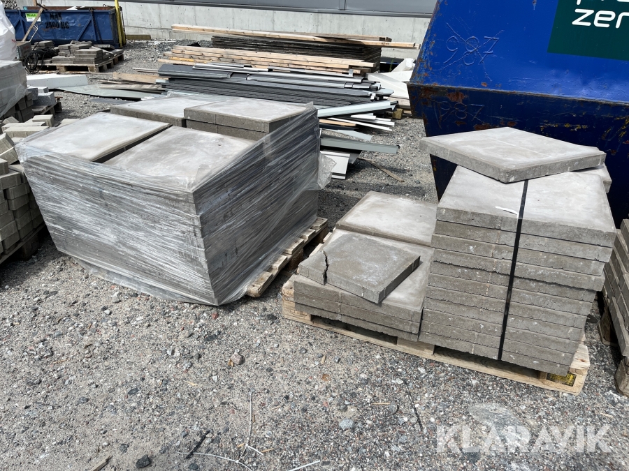 Betongplattor St Eriks Premiumplattan Naturgrå 500x500x50 ca 70st plattor