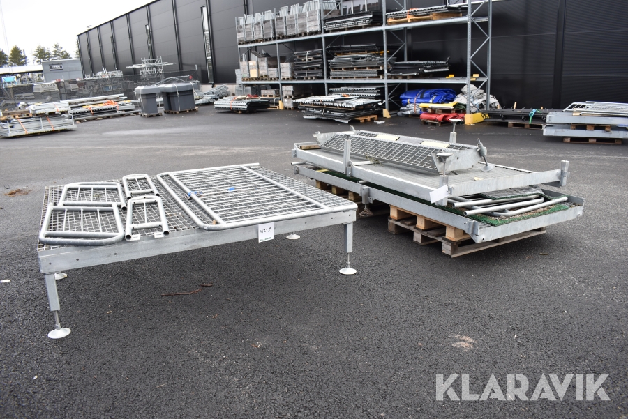 Trappa 2 steg med vilplan och handikappramp Eurosvets Varmgalvad