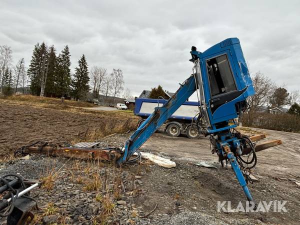 Timmerkran med hytt Logglift 105