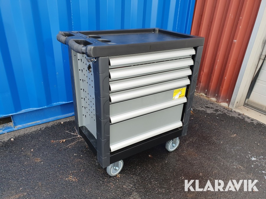 Verktygsvagn med 143 verktyg