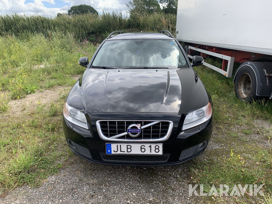 Volvo V70 II 2,4D (175hk) med automat och dragkrok