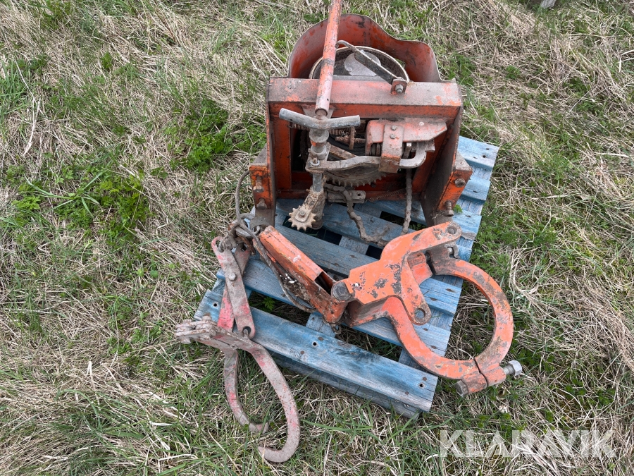 Vinsch till skogsvagn FMV V20