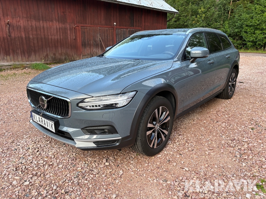 Volvo V90 CC B4