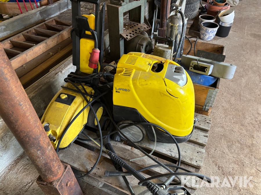 Tvättar Kärcher två stycken