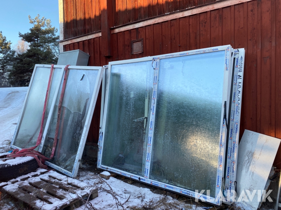 Fönster 4st  Självtvättande