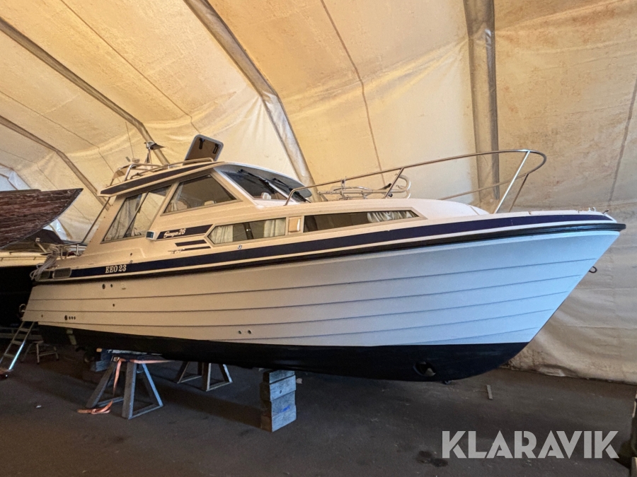 Båt Saga 26 AD31P/290DP