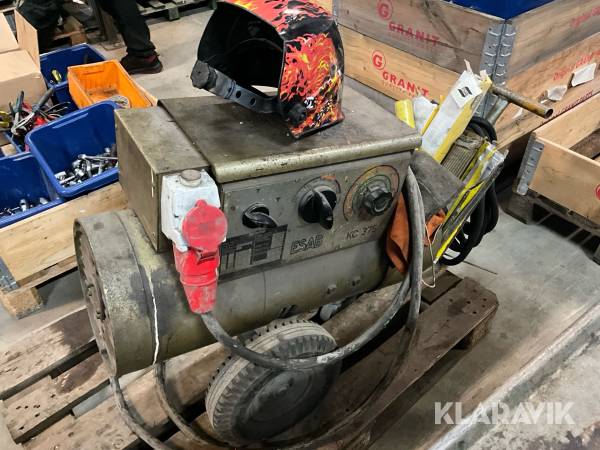 Pinnsvets med hjälm Esab KC 375