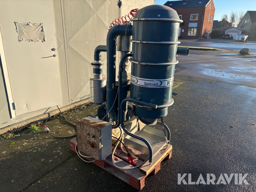 Spånsug / Centralsuganläggning Dustcontrol DC 11000 - Med tillhörande styrskåp