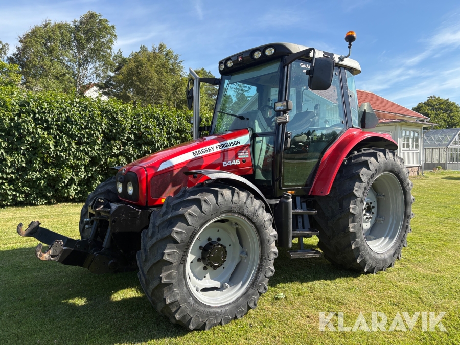 Traktor Massey Ferguson 5445