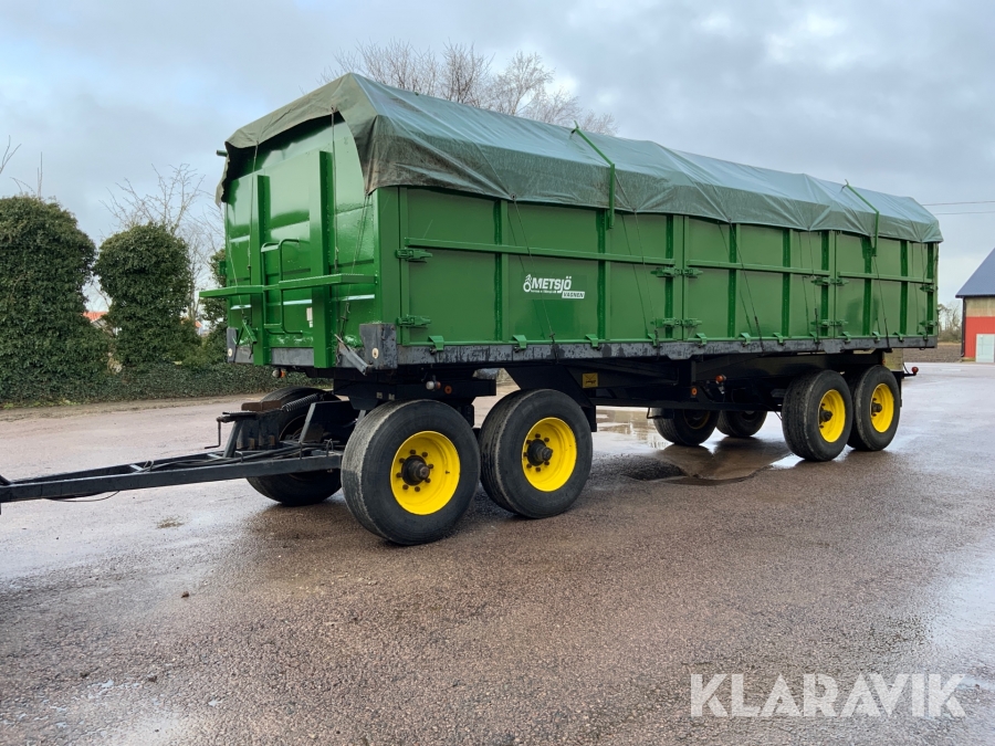 Traktorvagn spannmålsvagn Metsjö 4-axlad