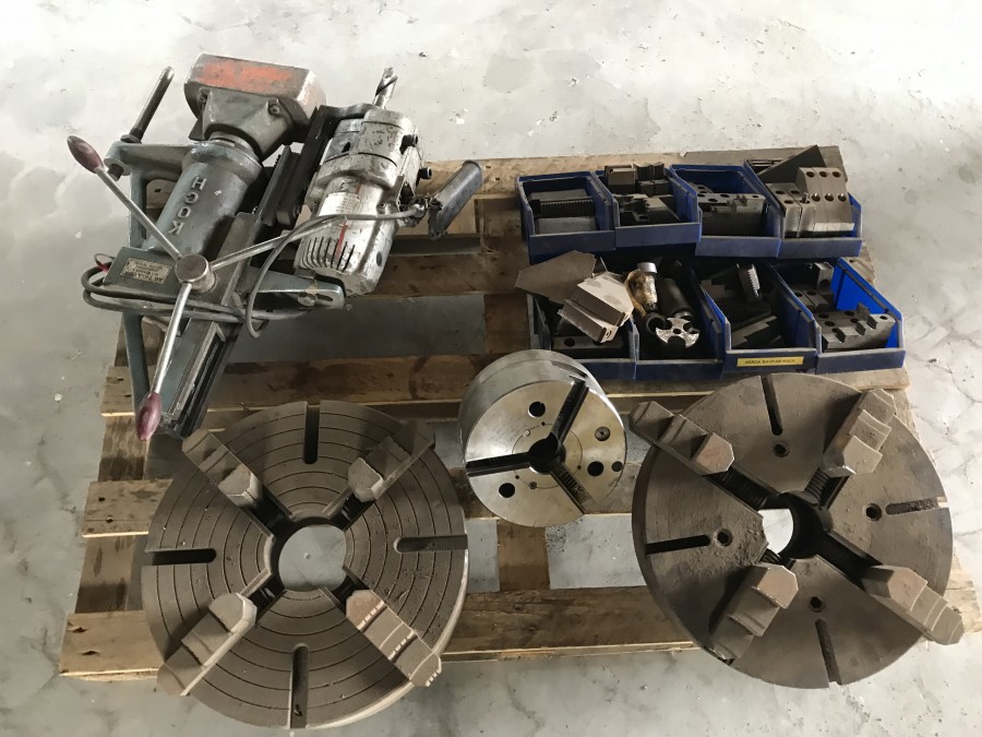 Svarv delar och 1st magnet borrmaskin