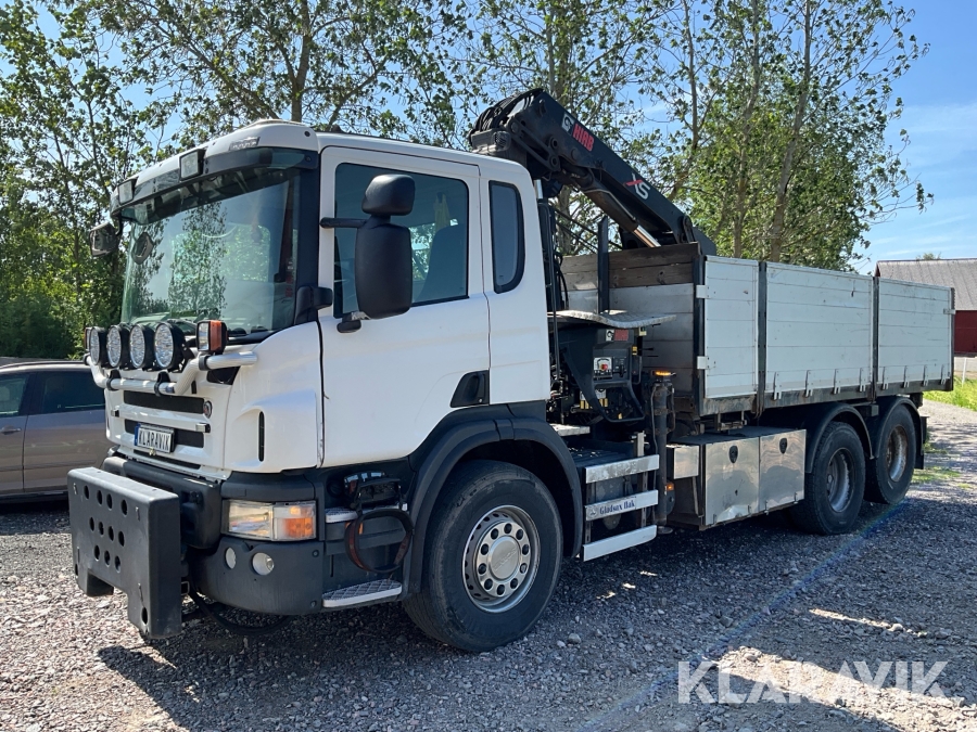 Kranbil Scania P360 6x2 med tippflak