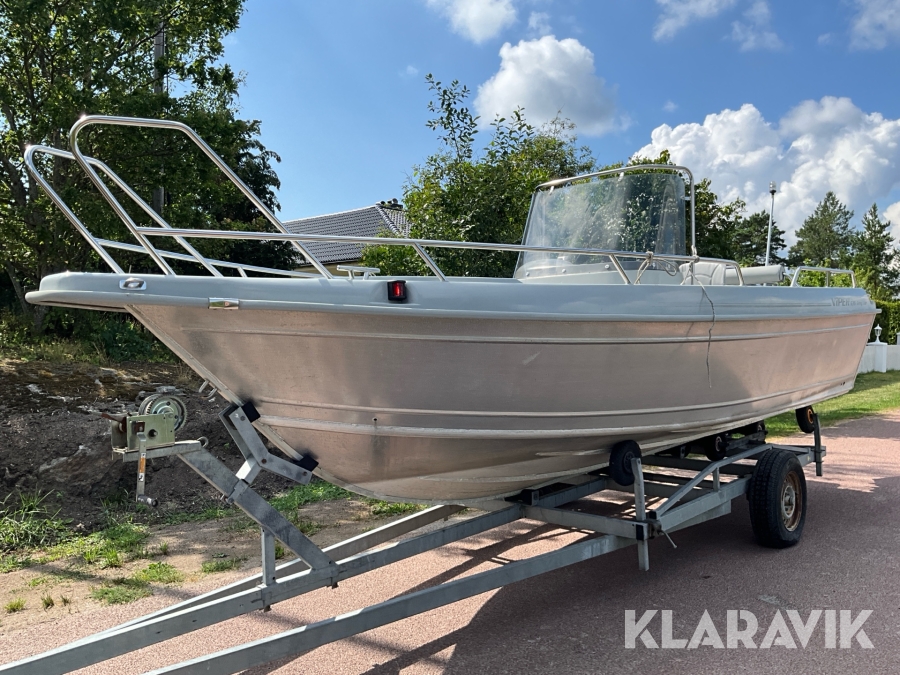 Båt Viper 630 Greyline med motor Suzuki 140hk 4-takt