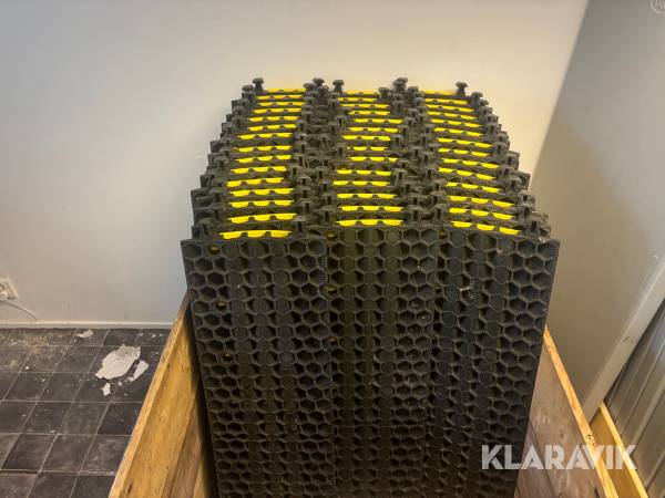 Kabelbrygga / Kabelskydd 30 st Adam Hall